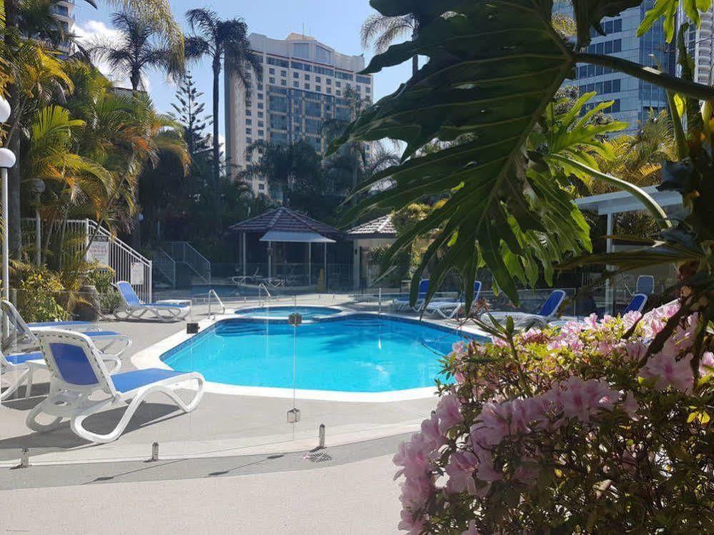 غولد كوست Copacabana Apartments المظهر الخارجي الصورة
